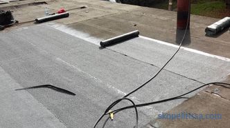 Popravilo ravnih streh: uporabljeni materiali in tehnologije