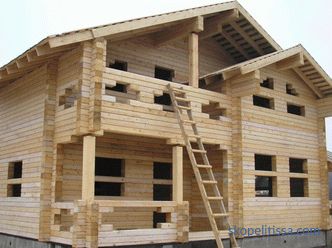 montaža lesenih hiš, montažna tehnologija, fotografija
