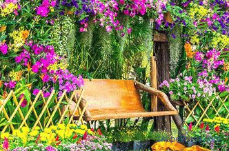 Flowerbed vzdolž ograje: pravila za oblikovanje krajine