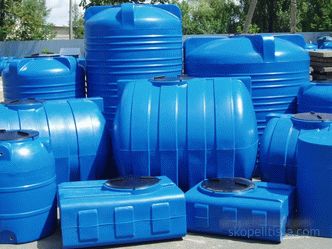 Plastični akumulacijski rezervoarji za kanalizacijske sisteme, greznice za poletne hišice in podeželske hiše, izbor in montaža